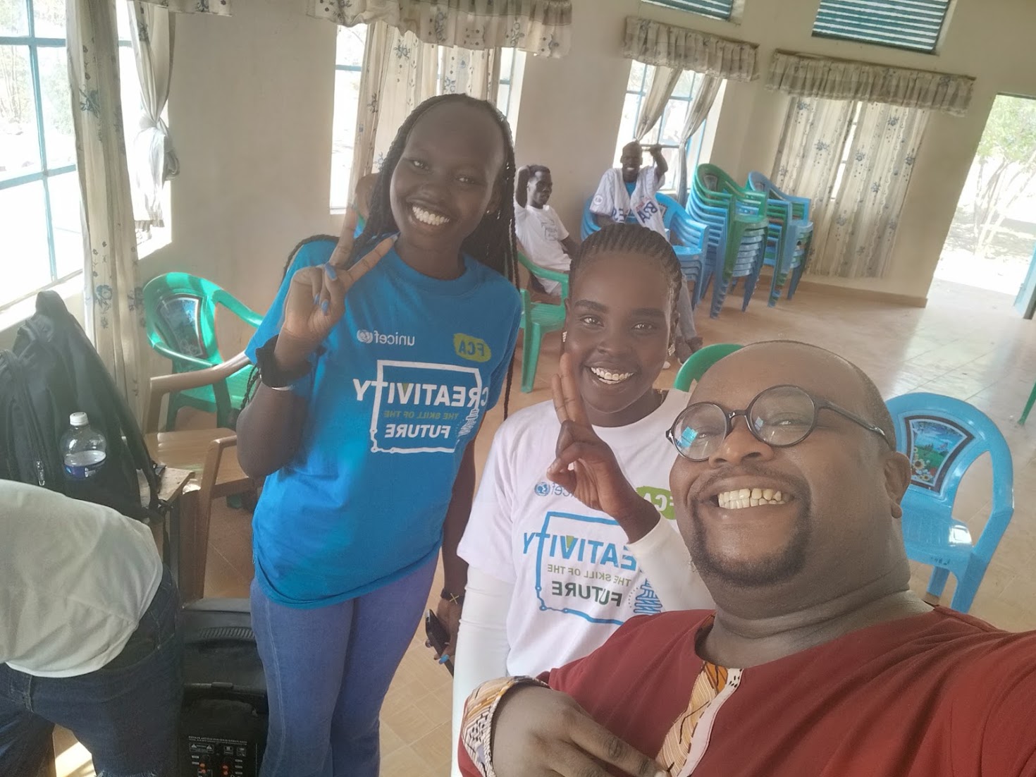 Gitonga Ruchiami teaching digital skills to students in Kakuma